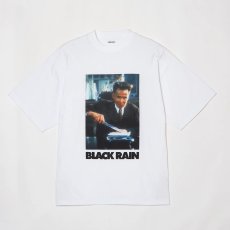 画像1: BUENA VISTA/BLACK RAIN tee uno（WHITE）［プリントT-25秋冬］ (1)
