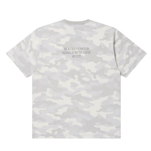 他の写真2: BlackEyePatch/HWC LABEL EMBROIDERED TEE（WHITE CAMO）