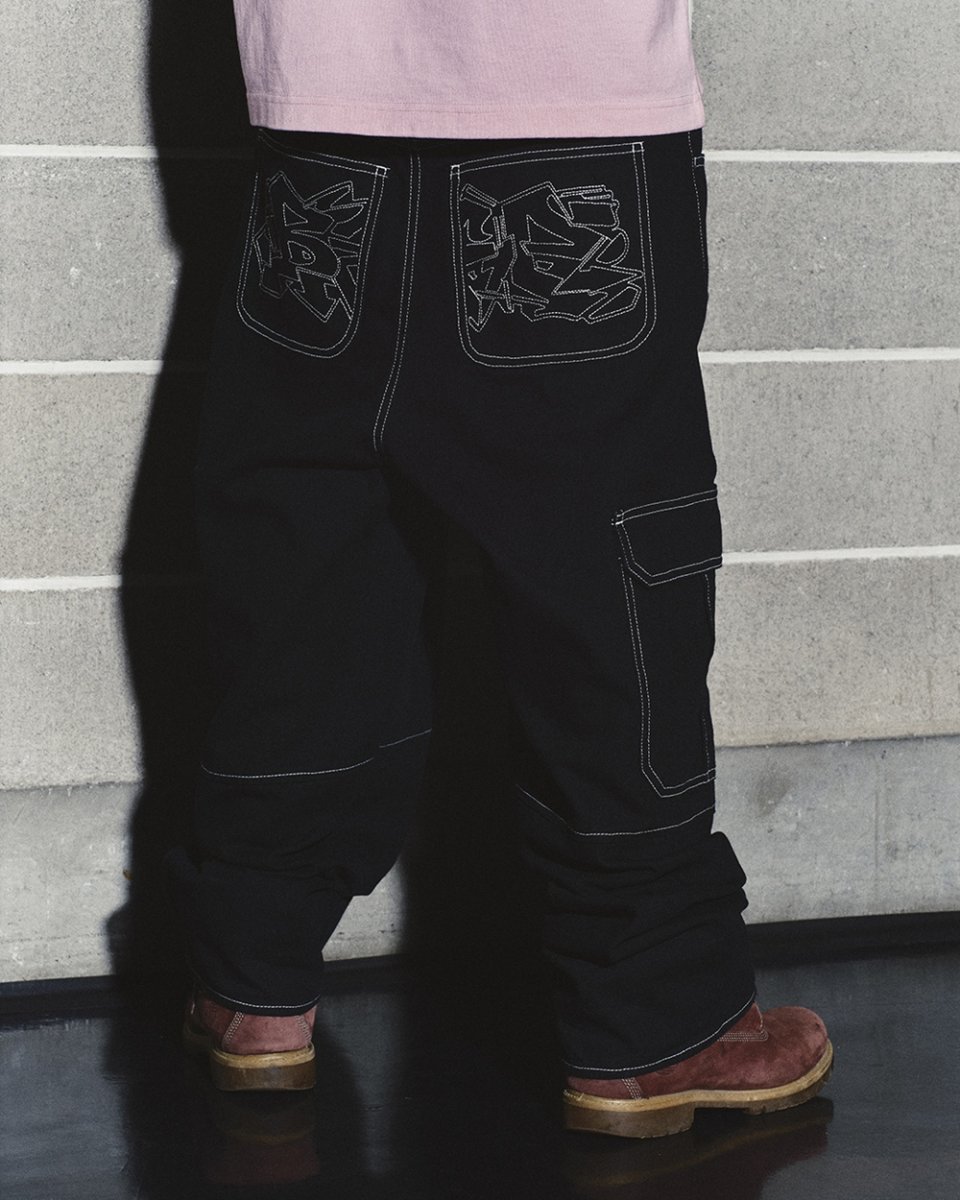 画像3: BlackEyePatch/URBAN ARROWS BAGGY CARGO PANTS（BLACK） (3)