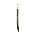 画像1: CALEE/ROUND & PYRAMID STUDS LEATHER SHORT KEY RING（BLACK）［スタッズレザーショートキーリング-25秋冬］ (1)
