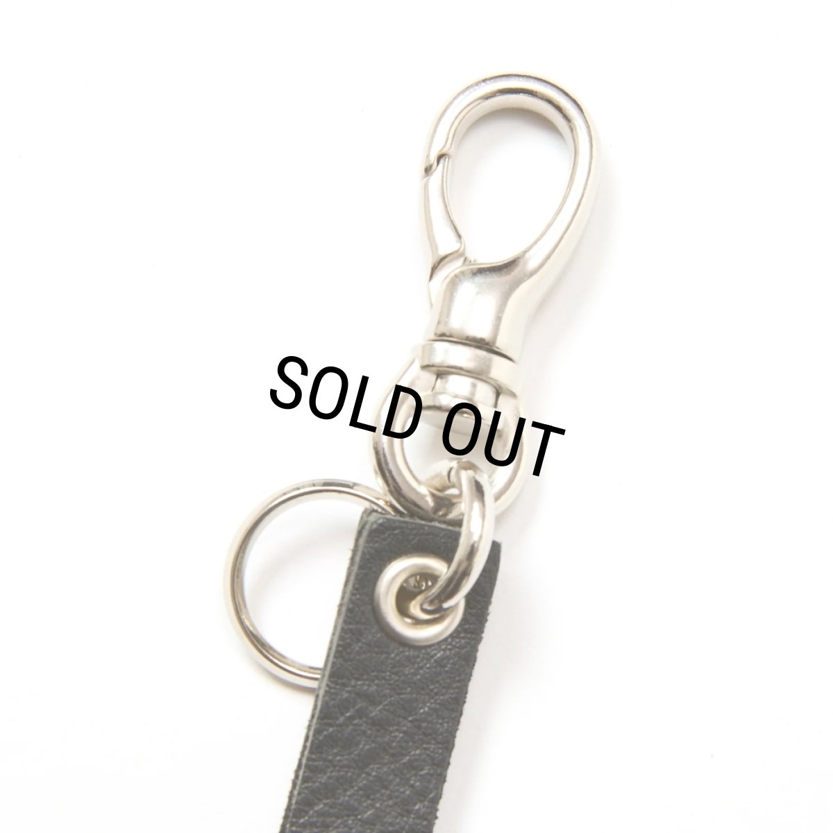 画像2: CALEE/ROUND & PYRAMID STUDS LEATHER LONG KEY RING（BLACK）［スタッズレザーロングキーリング-25秋冬］ (2)