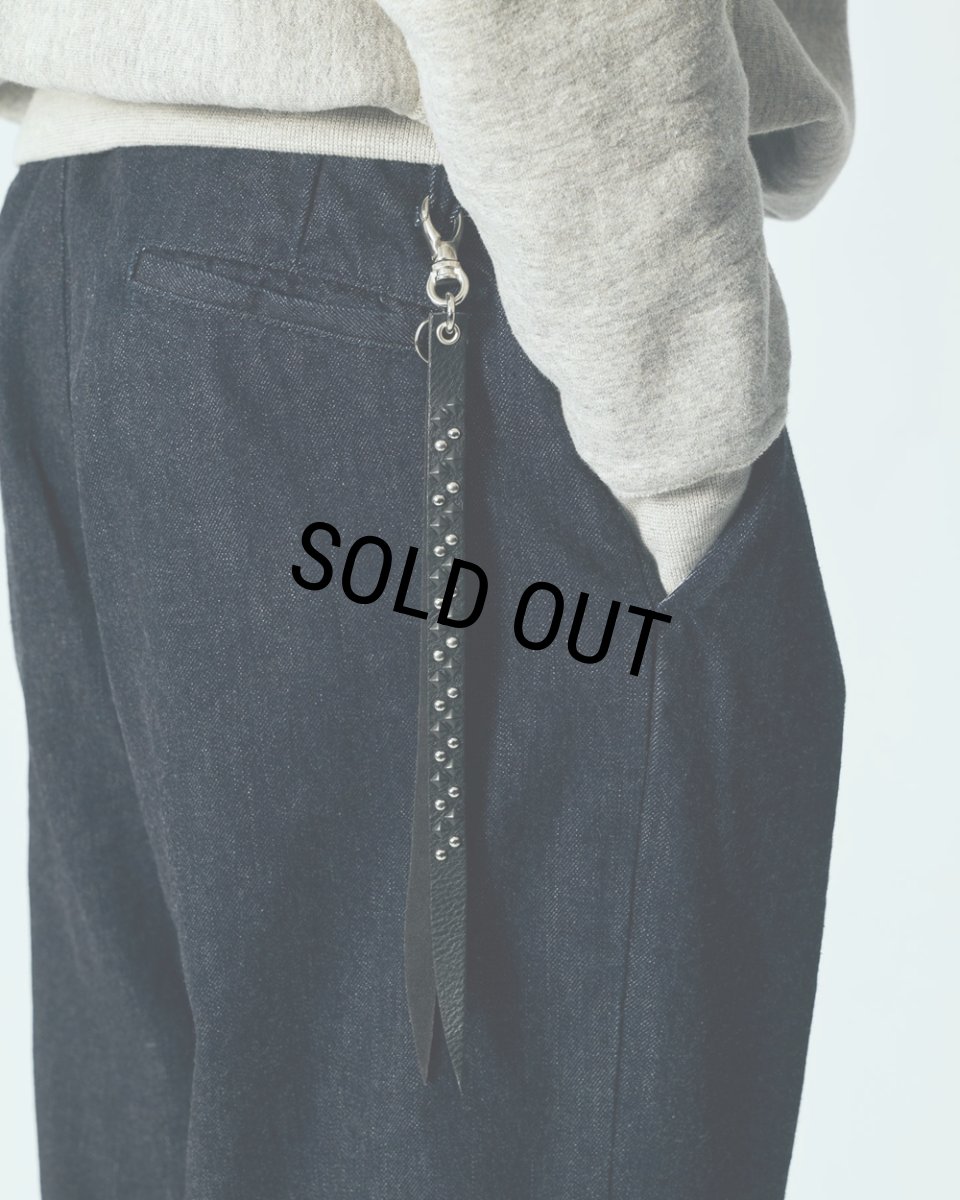 画像5: CALEE/ROUND & PYRAMID STUDS LEATHER LONG KEY RING（BLACK）［スタッズレザーロングキーリング-25秋冬］ (5)