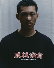 画像3: BlackEyePatch/HANDLE WITH CARE L/S TEE（BLACK） (3)
