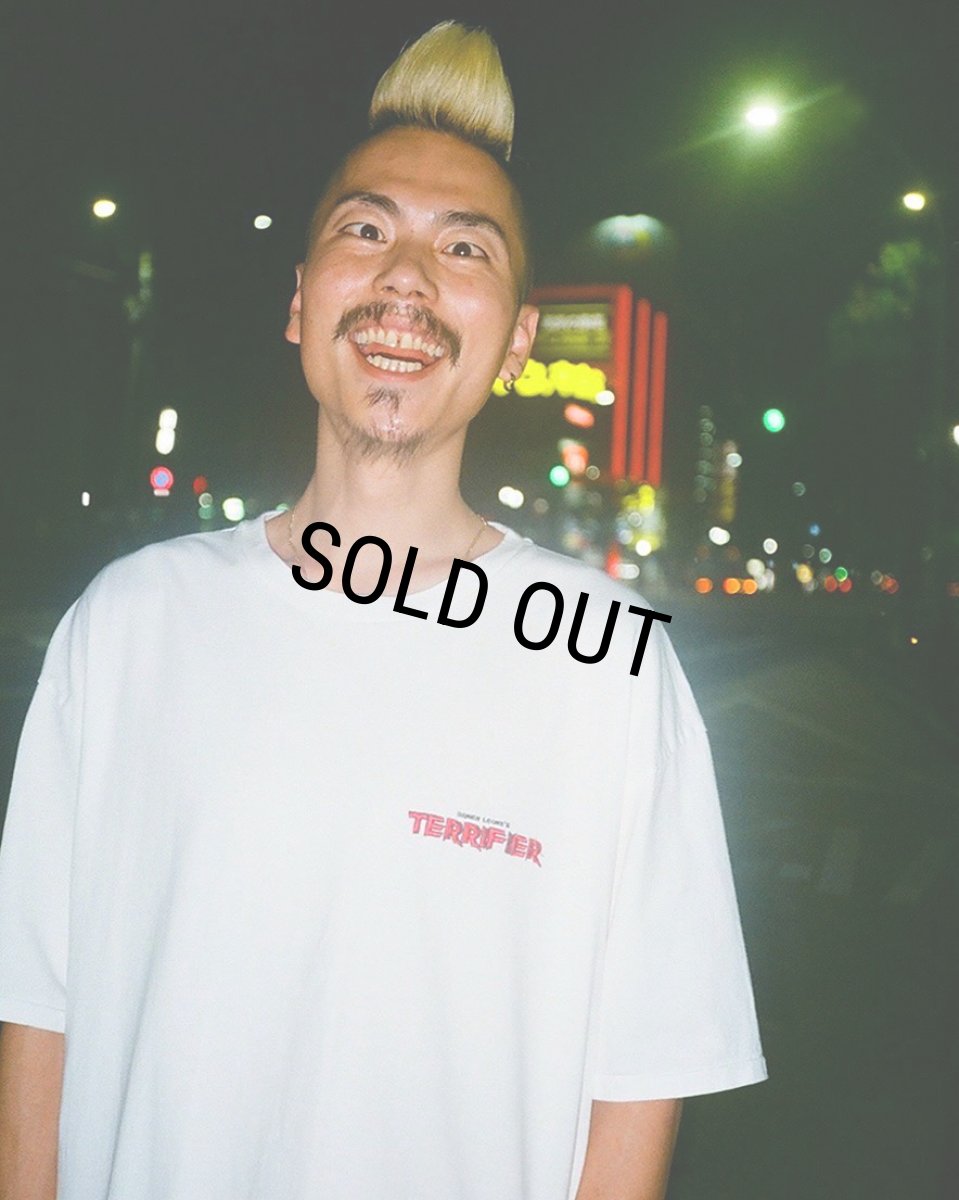 画像3: WACKO MARIA/TERRIFIER / WASHED HEAVY WEIGHT T-SHIRT（WHITE）［プリント+刺繍T-25秋冬］ (3)