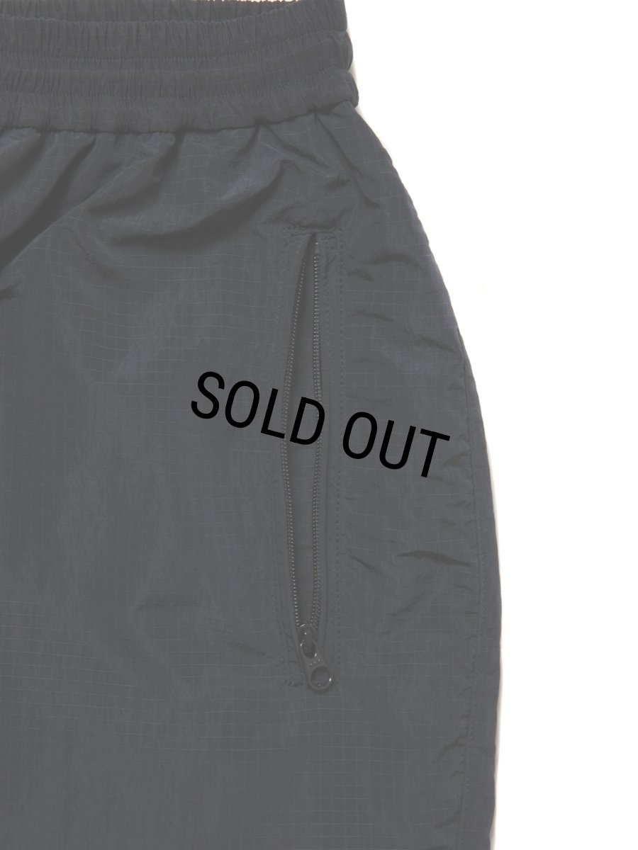 画像4: COOTIE PRODUCTIONS/Nylon Ripstop Training Pants（Black）［ナイロンリップストップトレーニングパンツ-25秋冬］ (4)