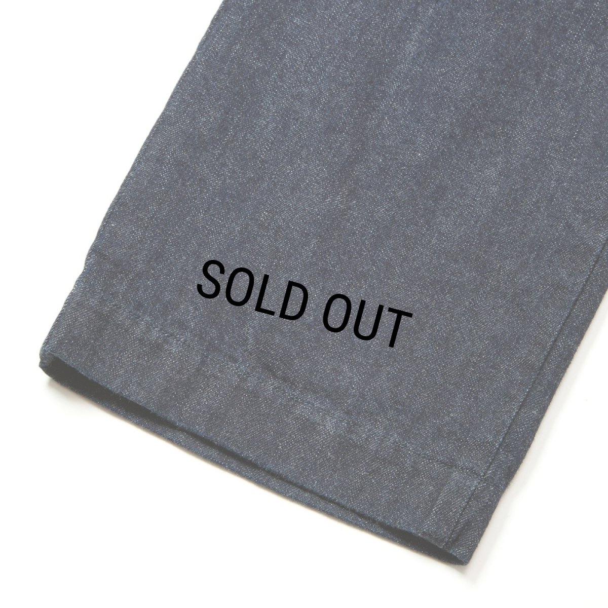 画像7: CALEE/VINTAGE REPRODUCT DENIM TUCK TROUSERS ＜INDIGO＞（INDIGO BLUE）［デニムタックトラウザース-25秋冬］ (7)