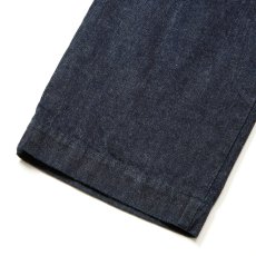 画像7: CALEE/VINTAGE REPRODUCT DENIM TUCK TROUSERS ＜INDIGO＞（INDIGO BLUE）［デニムタックトラウザース-25秋冬］ (7)