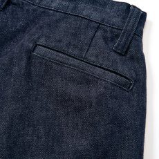 画像8: CALEE/VINTAGE REPRODUCT DENIM TUCK TROUSERS ＜INDIGO＞（INDIGO BLUE）［デニムタックトラウザース-25秋冬］ (8)