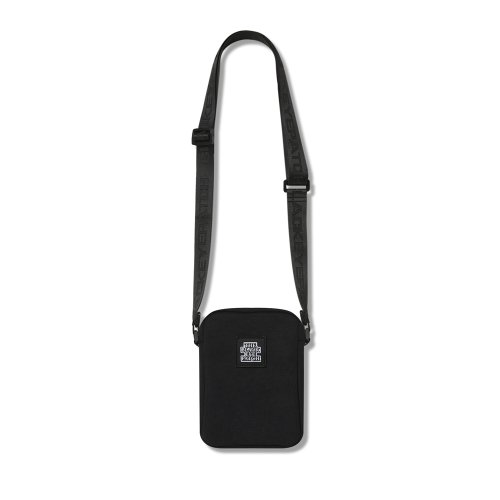 他の写真1: BlackEyePatch/OG LABEL SHOULDER POUCH（BLACK）