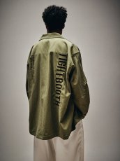 画像14: TIGHTBOOTH/LABEL LOGO BDU SHIRT（Olive）［ラベルロゴBDUシャツ-25秋冬］ (14)