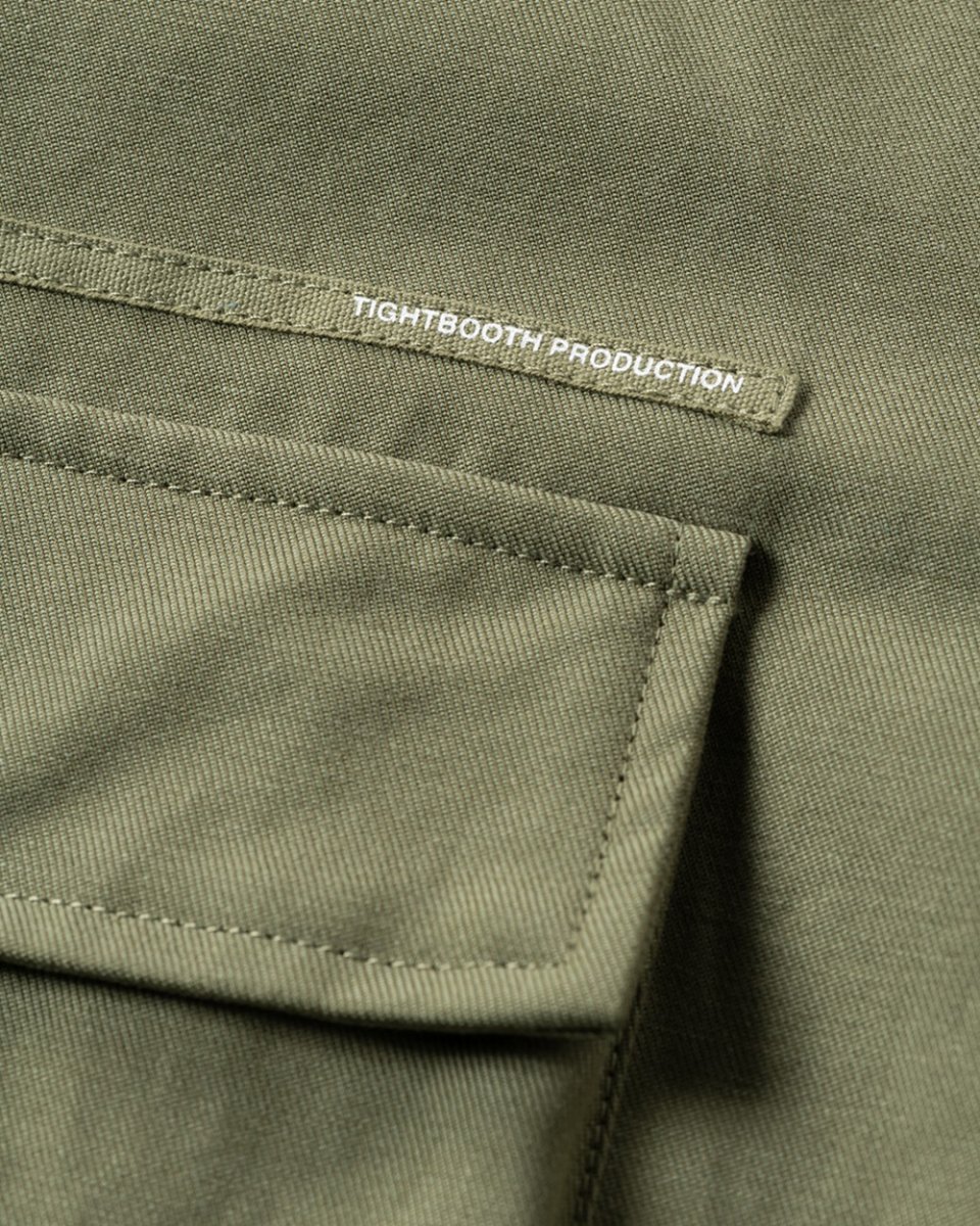 画像4: TIGHTBOOTH/LABEL LOGO BDU SHIRT（Olive）［ラベルロゴBDUシャツ-25秋冬］ (4)