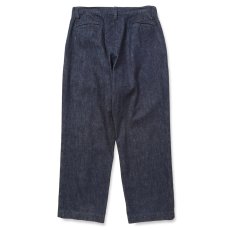画像2: CALEE/VINTAGE REPRODUCT DENIM TUCK TROUSERS ＜INDIGO＞（INDIGO BLUE）［デニムタックトラウザース-25秋冬］ (2)
