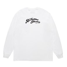 画像2: WACKO MARIA/56 TATTOO STUDIO / WASHED HEAVY WEIGHT LONG SLEEVE T-SHIRT（WHITE）［プリント長袖T-25秋冬］ (2)
