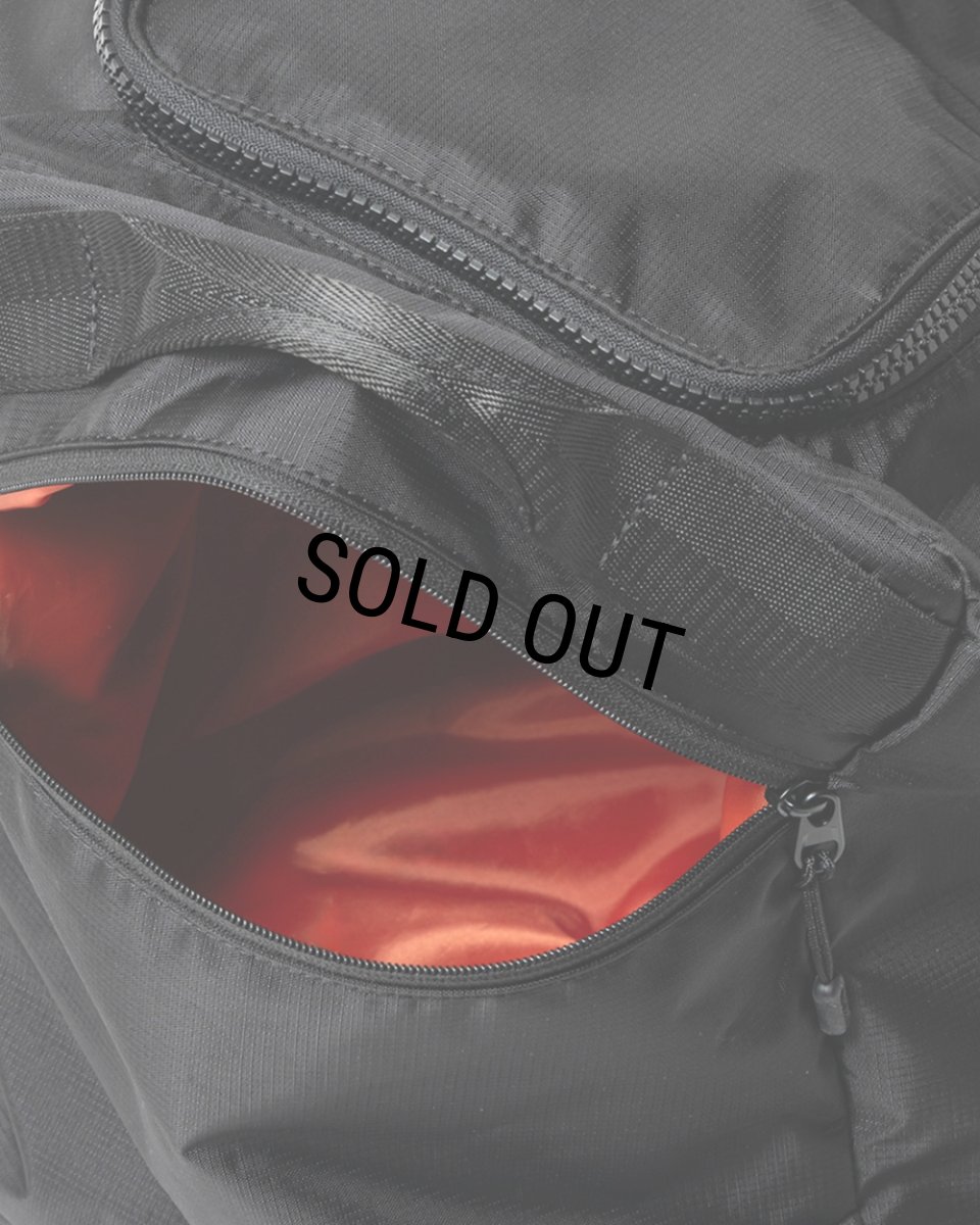 画像15: 【30%OFF】TIGHTBOOTH/LOGO DUFFLE BAG（Black）［ロゴダッフルバッグ-25秋冬］ (15)