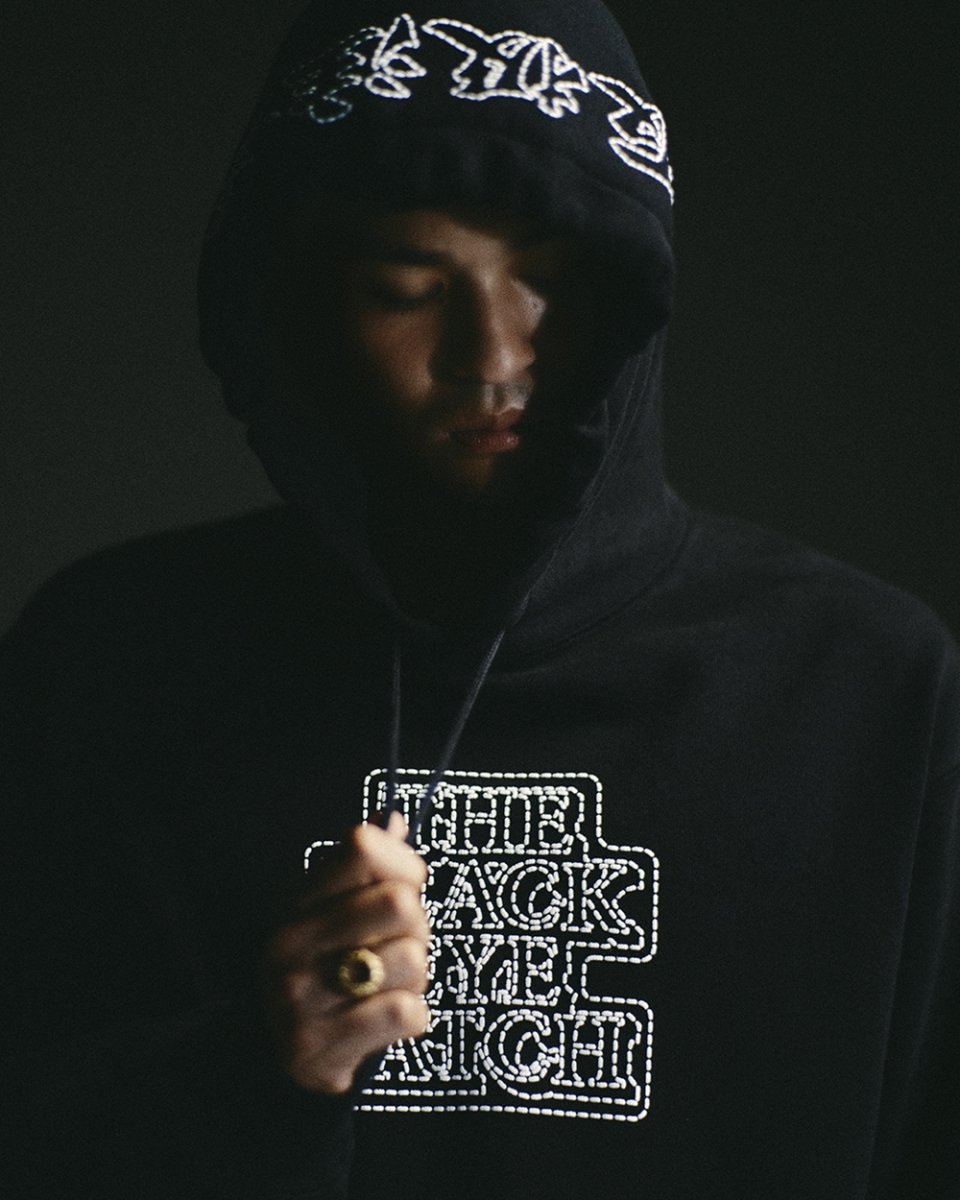 画像3: BlackEyePatch/STITCH PRINTED OG LABEL HOODIE（BLACK） (3)