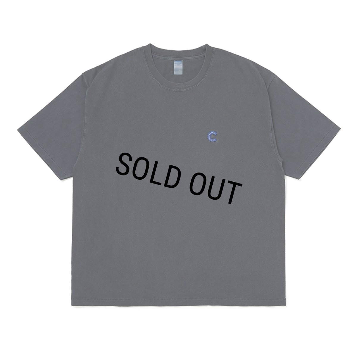 画像1: CHALLENGER/PIGMENT C PATCH TEE（PEPPER BLACK）［ピグメント"C"パッチT-26春夏］ (1)