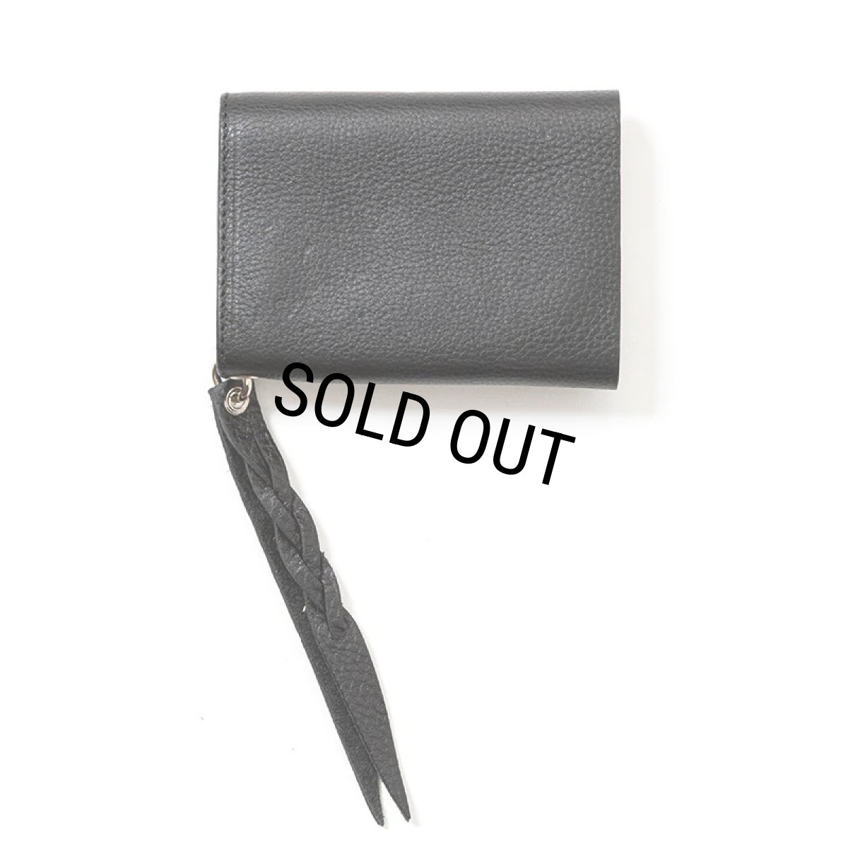 画像2: CALEE/PLANE LEATHER FLAP HALF WALLET＜STUDS CHARM＞（BLACK）［プレーンレザーハーフウォレットwithスタッズチャーム-25秋冬］ (2)