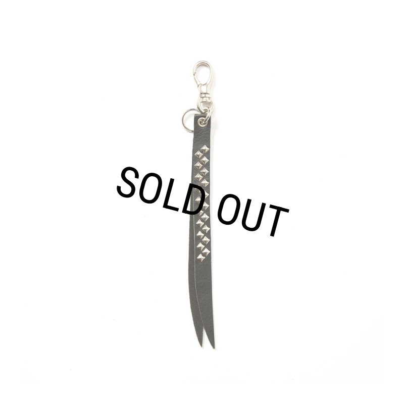 CALEE/STUDS LEATHER SHORT KEY RING（BLACK）［スタッズレザー