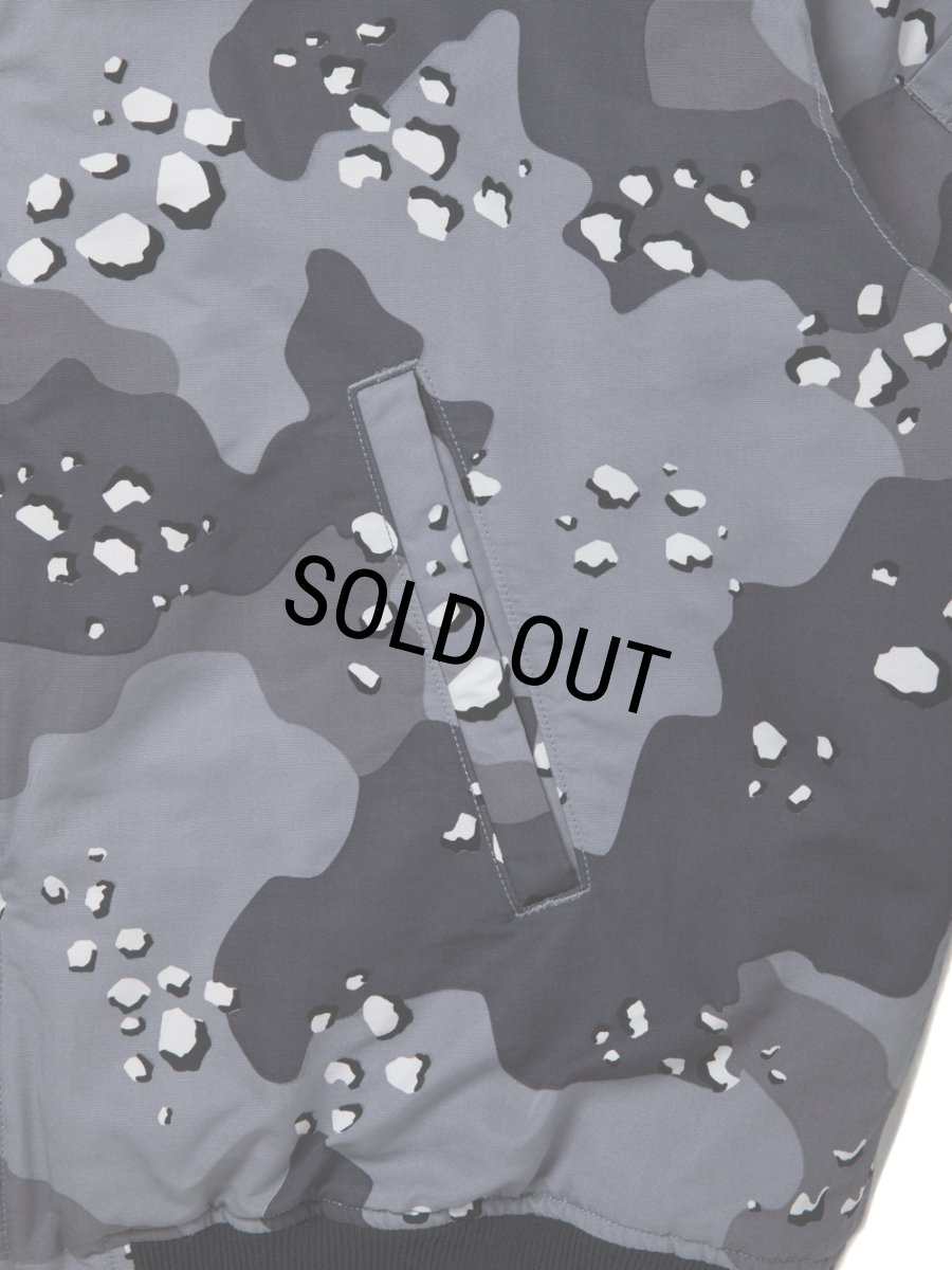 画像6: COOTIE PRODUCTIONS/Camouflage Padded Bomber Jacket（City Desert）［カモフラージュパデッドボンバーJKT-25秋冬］ (6)