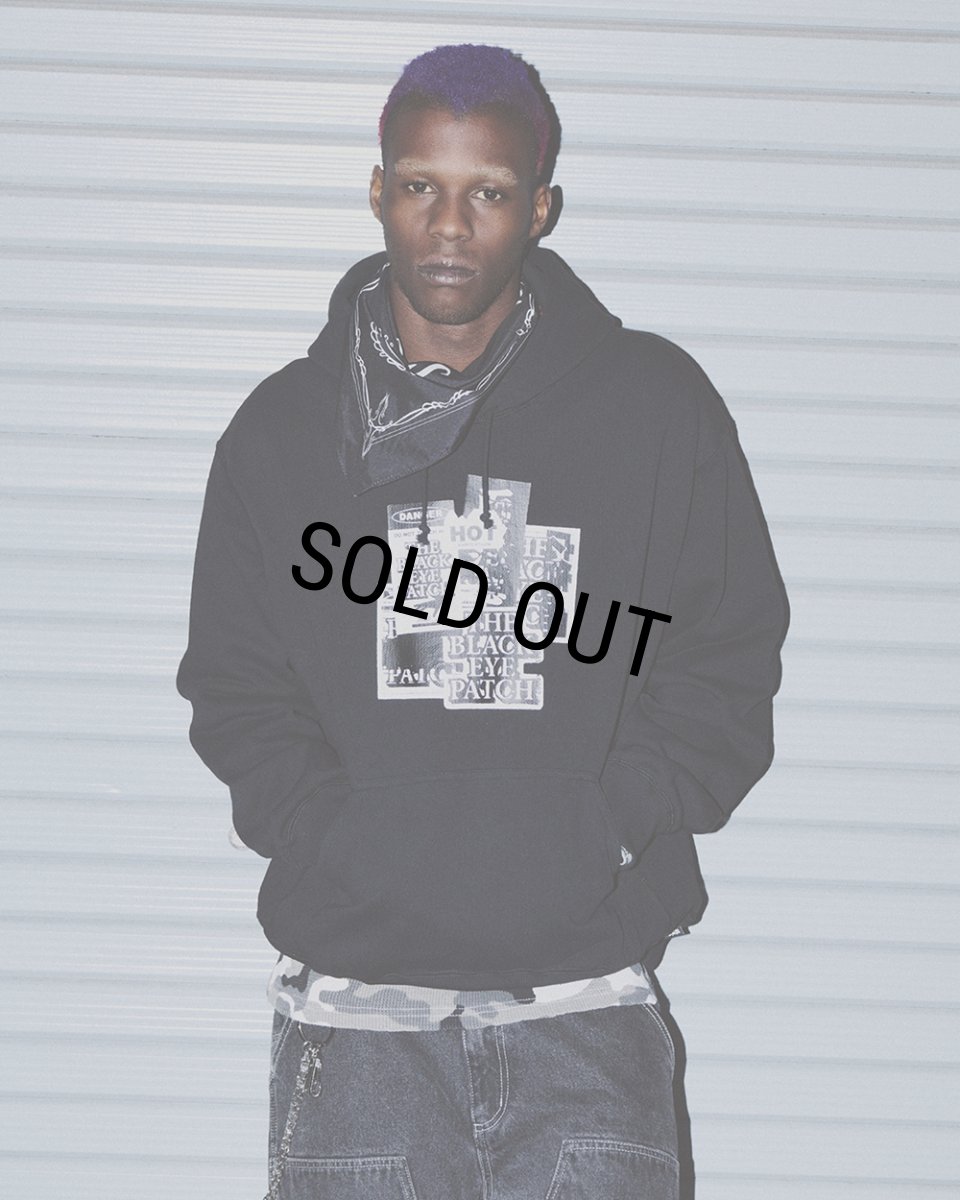 画像3: BlackEyePatch/GRAYSCALE LABEL PACK HOODIE（CHARCOAL） (3)