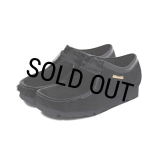 BlackEyePatch/Clarks Wallabee Black Hair On BlackEyePatch atmos