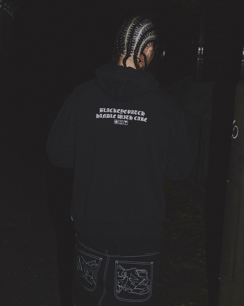 画像4: BlackEyePatch/OE OG LABEL HOODIE（HEATHER GRAY） (4)