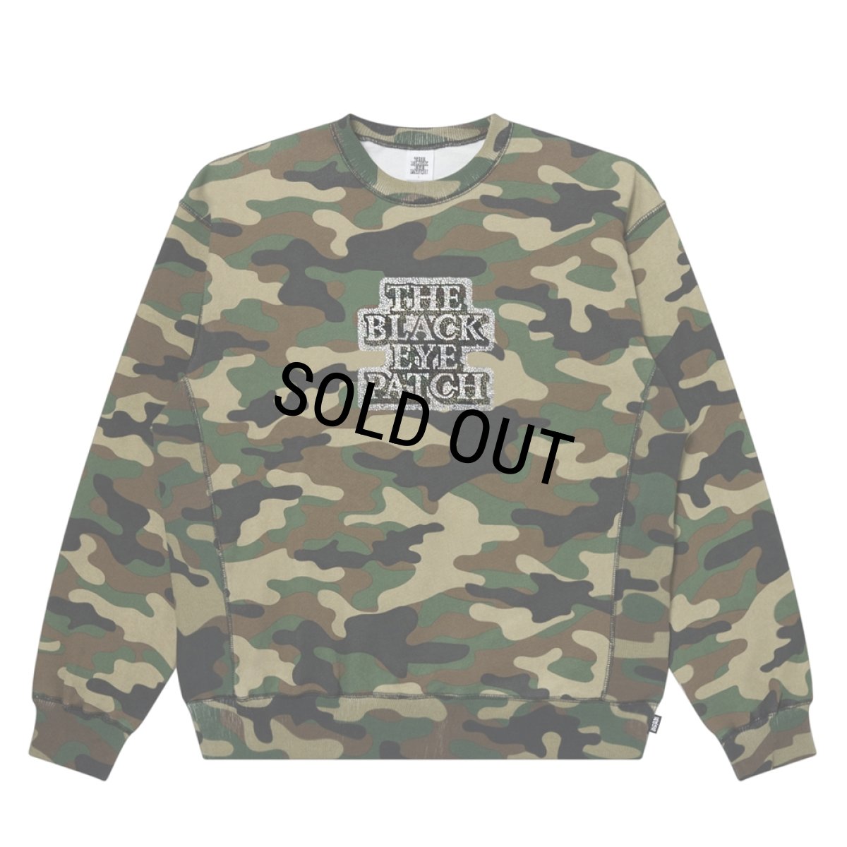 画像1: BlackEyePatch/RHINESTONED OG LABEL CREW SWEAT（WOODLAND CAMO） (1)