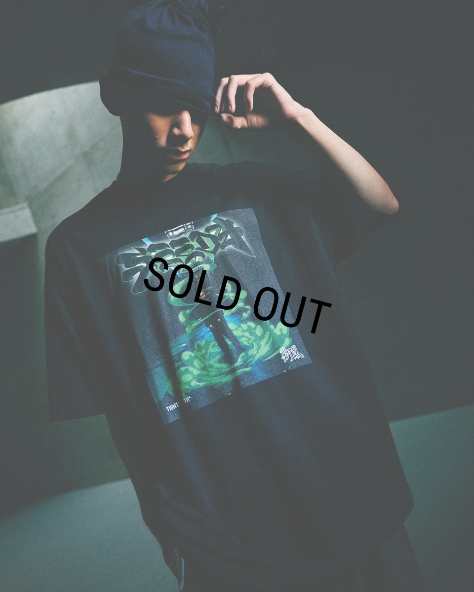 画像2: TIGHTBOOTH/MACHIKAZE T-SHIRT（×SEEDA）（White）［街風T-25冬］ (2)