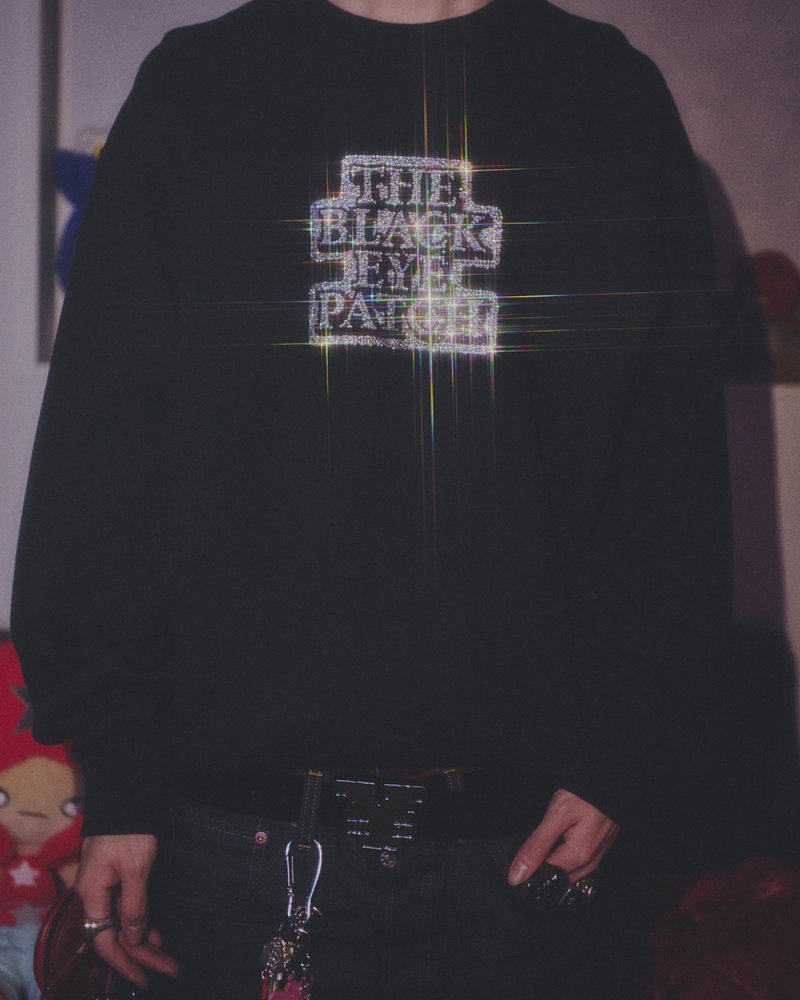 画像3: BlackEyePatch/RHINESTONED OG LABEL CREW SWEAT（BLACK）