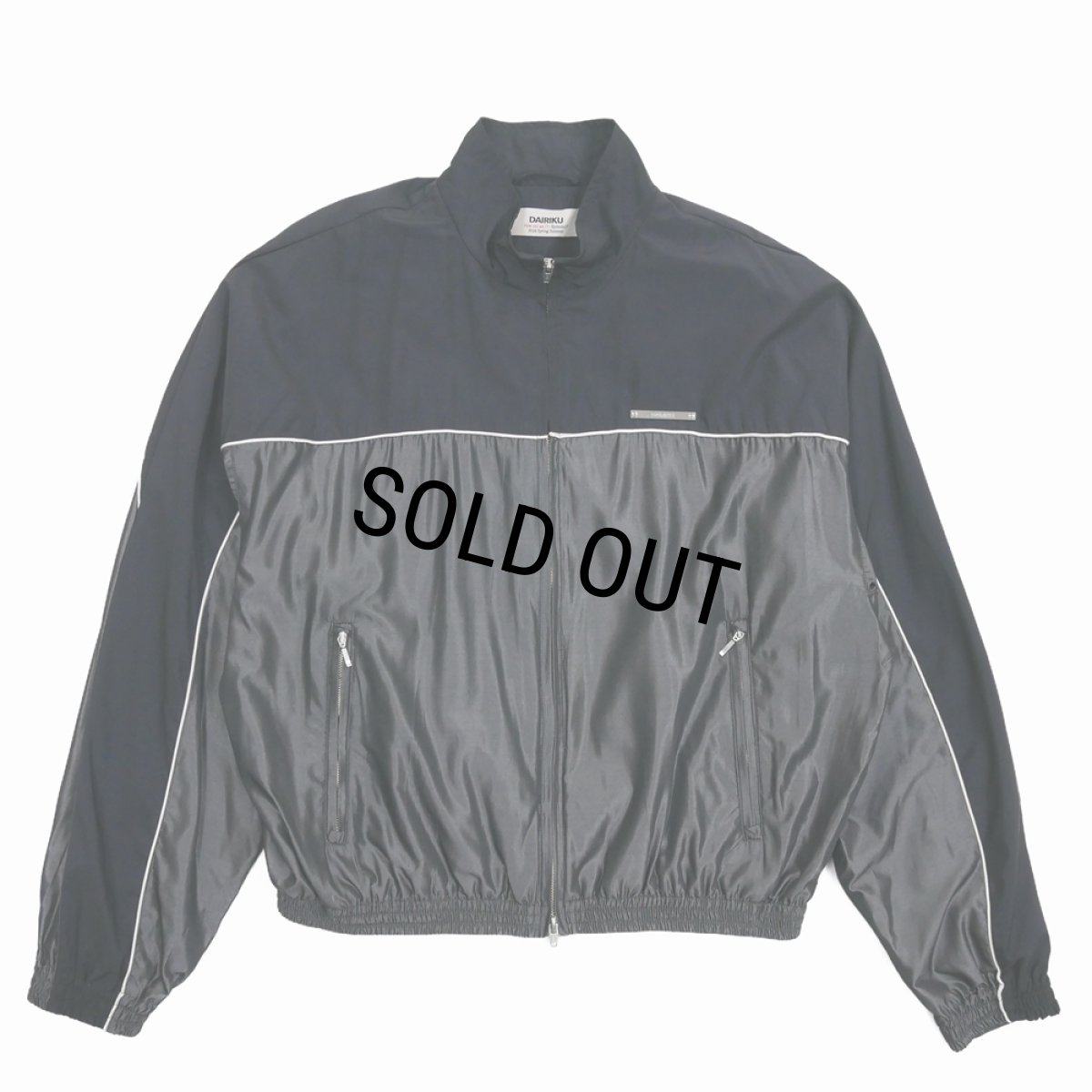 画像1: 【30%OFF】DAIRIKU/Tom Silk-PE Training Jacket（Navy/Gray）［トレーニングJKT-26春夏］ (1)