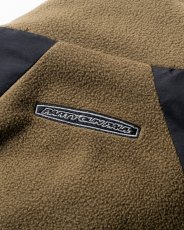 画像13: TIGHTBOOTH/NYLON PANEL FLEECE JKT（×紅桜）（Olive）［ナイロンパネルフリースJKT-25冬］ (13)