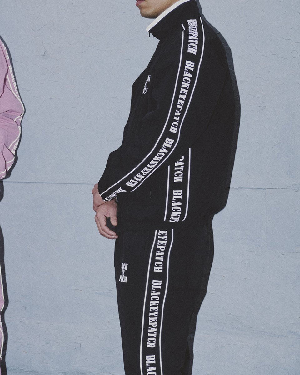 画像7: BlackEyePatch/REFLECTIVE STENCIL LOGO TRACK PANTS（BLACK） (7)