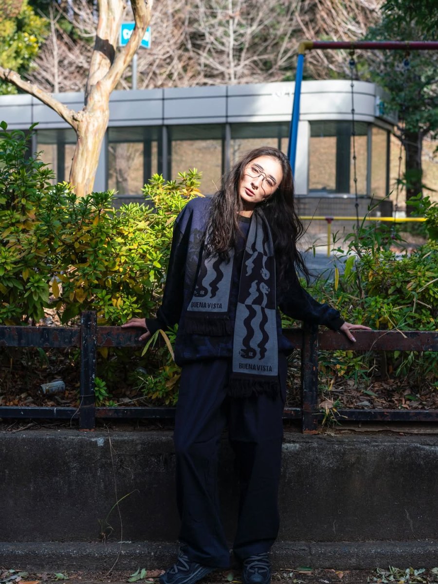 画像3: 【30%OFF】BUENA VISTA/Snake soccor stole（BLACK）［フットボールマフラー-25秋冬］ (3)