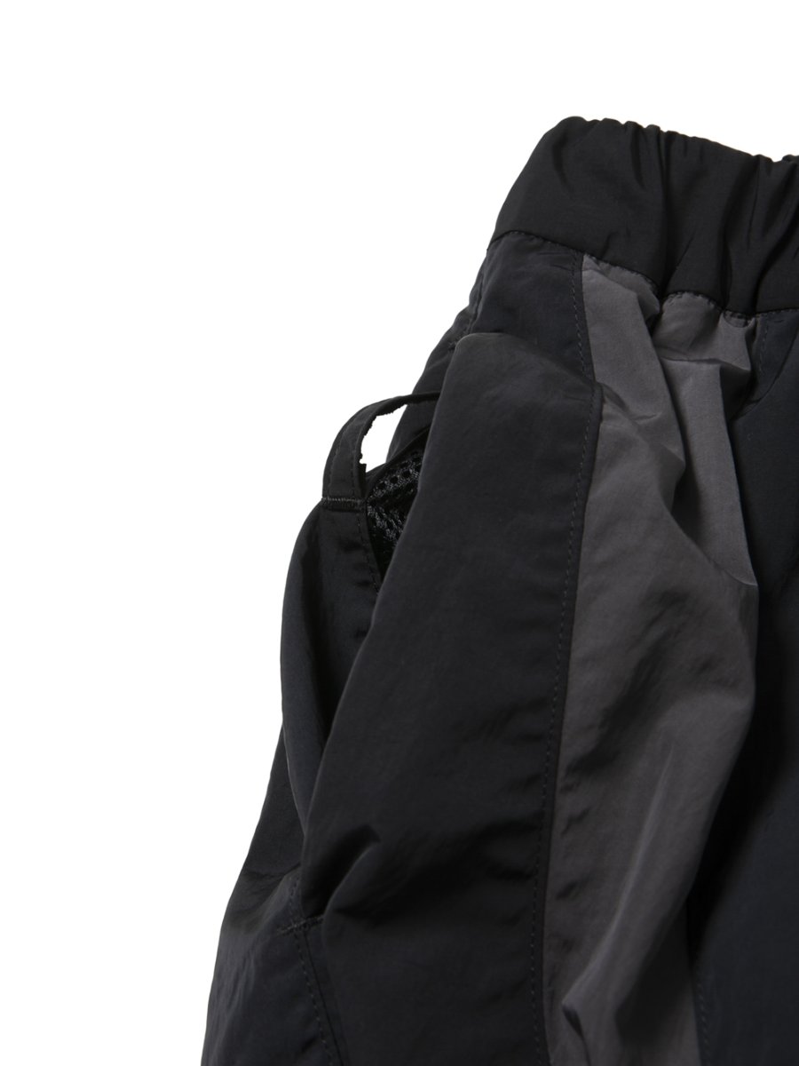 画像5: COOTIE PRODUCTIONS/Nylon Paneling Shin Cut Wide Track Pants（Black）［シンカットワイドトラックパンツ-26春夏］ (5)