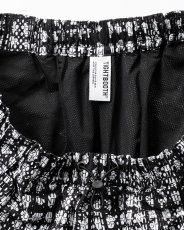 画像4: TIGHTBOOTH/BLEEDING LOGO BALLOON PANTS（Black）［ブリーディングロゴバルーンパンツ-26春夏］ (4)