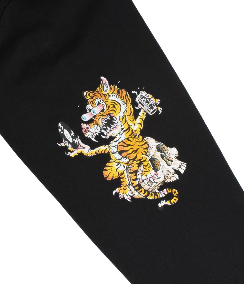 画像2: WACKO MARIA/TIM LEHI / WASHED HEAVY WEIGHT LONG SLEEVE T-SHIRT（BLACK）［プリント長袖T-26春夏］