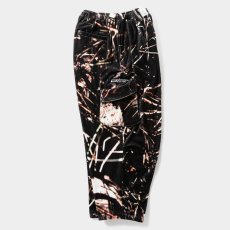 画像4: TIGHTBOOTH/TACTICAL VELOUR CAMO BALLOON PANTS（×BES）（Camo）［タクティカルベロアカモバルーンパンツ-26春夏］ (4)