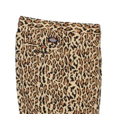 画像4: WACKO MARIA/DICKIES / LEOPARD PLEATED SHORT TROUSERS（BEIGE）［レオパードワンタックショートトラウザース-26春夏］ (4)