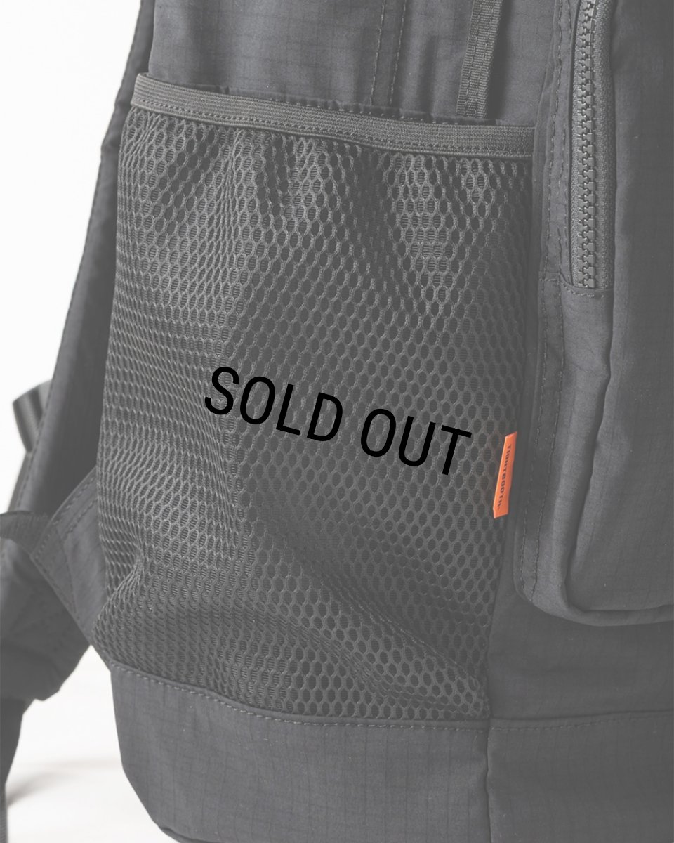画像10: TIGHTBOOTH/DOUBLE POCKET RIPSTOP BACKPACK（Black）［リップストップバックパック-26春夏］ (10)