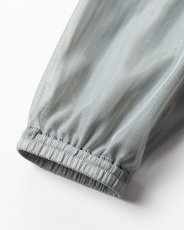 画像7: TIGHTBOOTH/LABEL LOGO SHEER PARKA（Gray）［ラベルロゴシアーパーカー-26春夏］ (7)