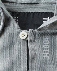 画像4: TIGHTBOOTH/LABEL LOGO SHEER PARKA（Gray）［ラベルロゴシアーパーカー-26春夏］ (4)