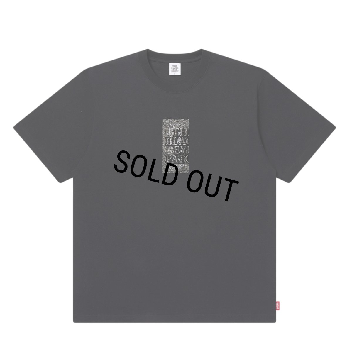 画像1: BlackEyePatch/RHINESTONE GRAYSCALE HWC LABEL TEE（BLACK） (1)
