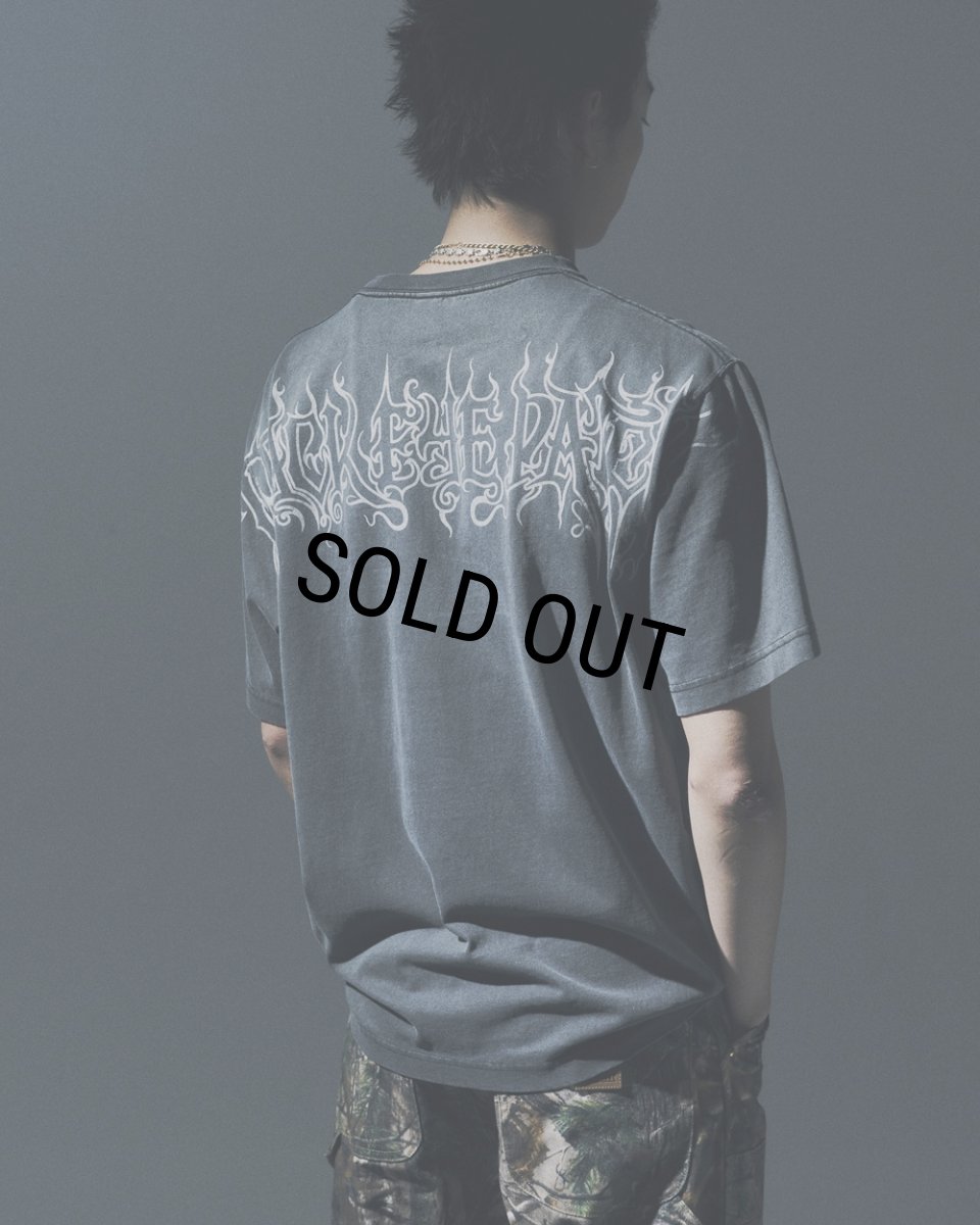 画像4: BlackEyePatch/BLACK METAL LOGO TEE（WASHED BLACK） (4)