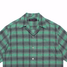 画像2: WACKO MARIA/OMBRE CHECK OPEN COLLAR SHIRT（GREEN）［オンブレチェックオープンカラーシャツ-26春夏］ (2)