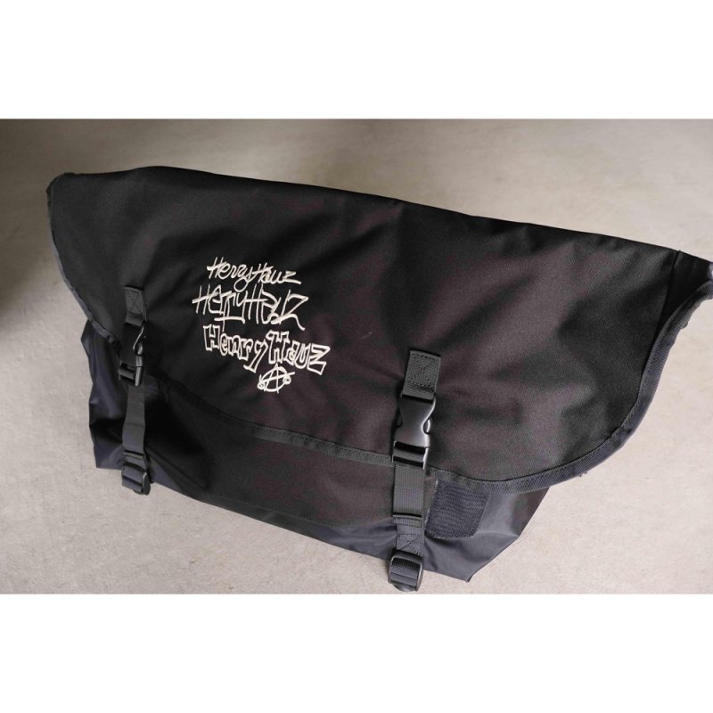 画像1: ROUGH AND RUGGED/FUN MESSENGER（BLACK）［ファンメッセンジャーバッグ-26春夏］