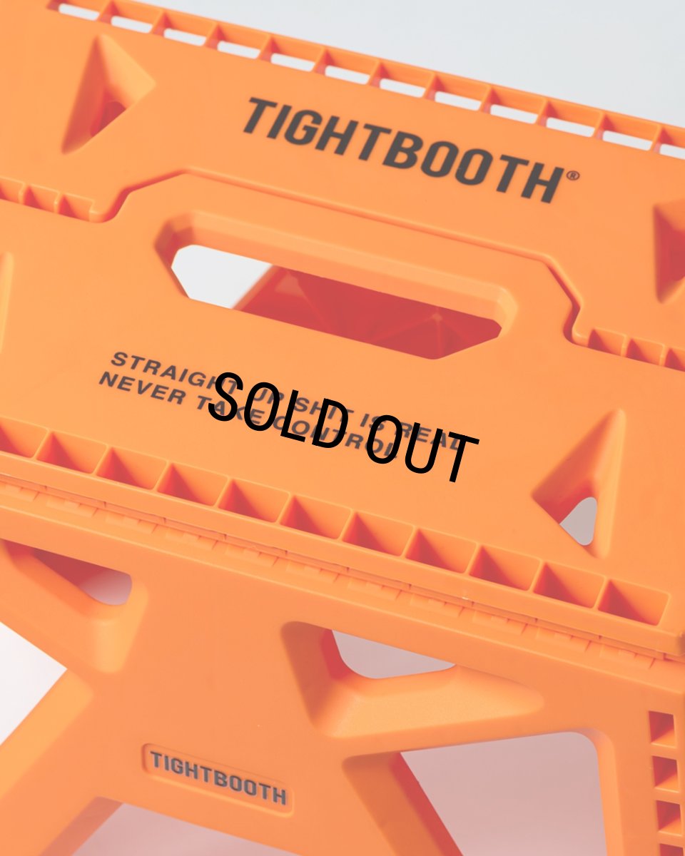 画像6: TIGHTBOOTH/LABEL LOGO FOLDING STOOL（Orange）［フォールディングスツール-26春夏］ (6)