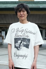 画像3: BUENA VISTA/El wolf solitario tee tres（×千代の富士）（WHITE）［プリントT-26春夏］ (3)
