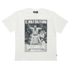 画像1: BUENA VISTA/El wolf solitario tee uno（×千代の富士）（WHITE）［プリントT-26春夏］ (1)