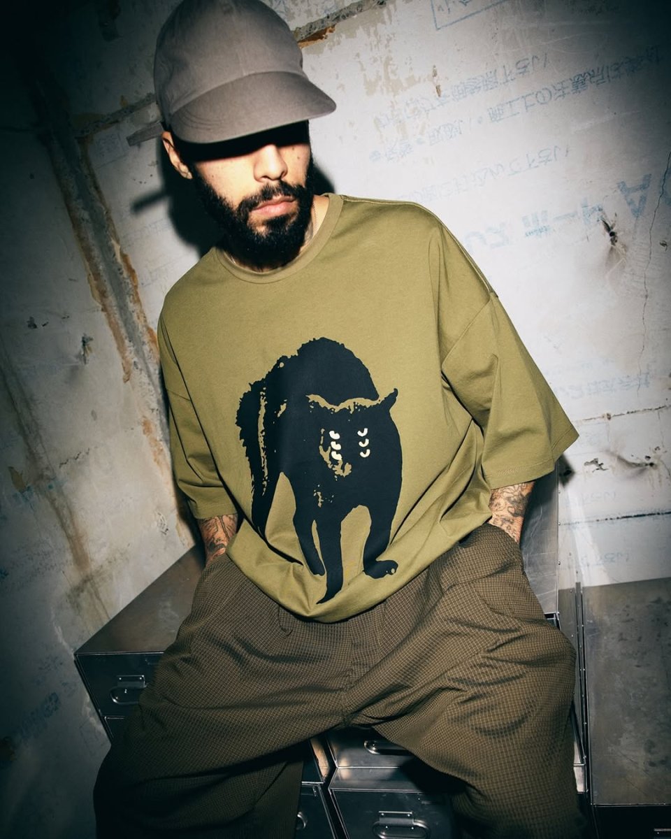 画像3: TIGHTBOOTH/NEON EYES S/S T-SHIRT（Charcoal）［ネオンアイズT-26夏］ (3)