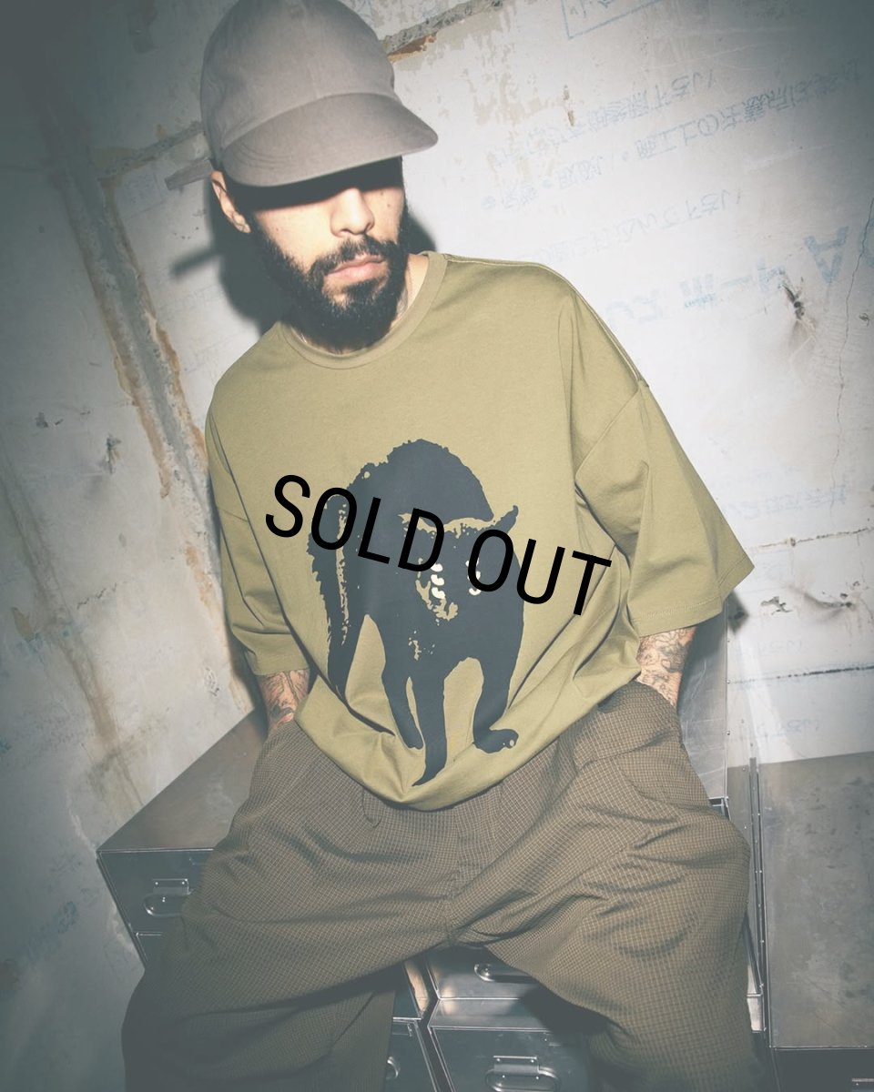 画像3: TIGHTBOOTH/NEON EYES S/S T-SHIRT（Charcoal）［ネオンアイズT-26夏］ (3)